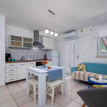 Two-bedroom In Holiday home
